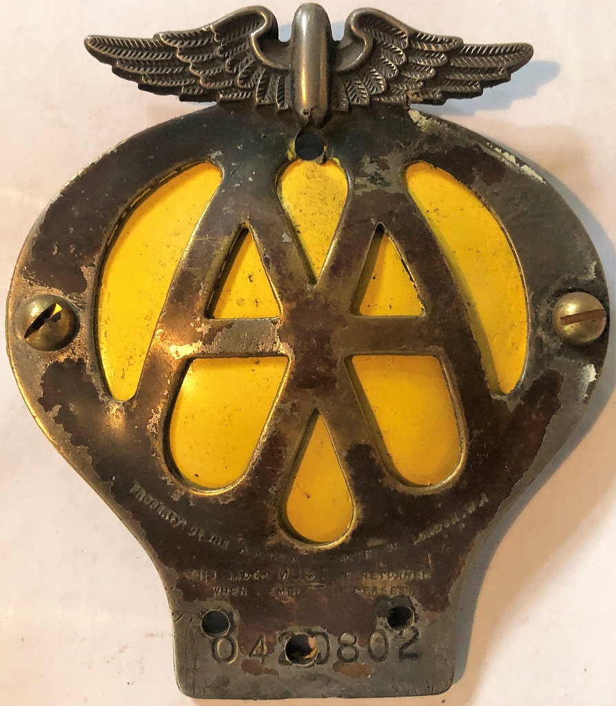 Badge AA 1906-1930