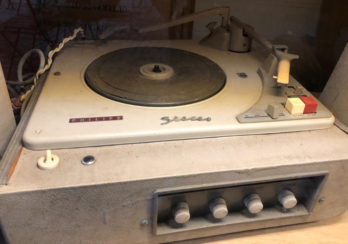 Platenspeler Philips stereo + boxen